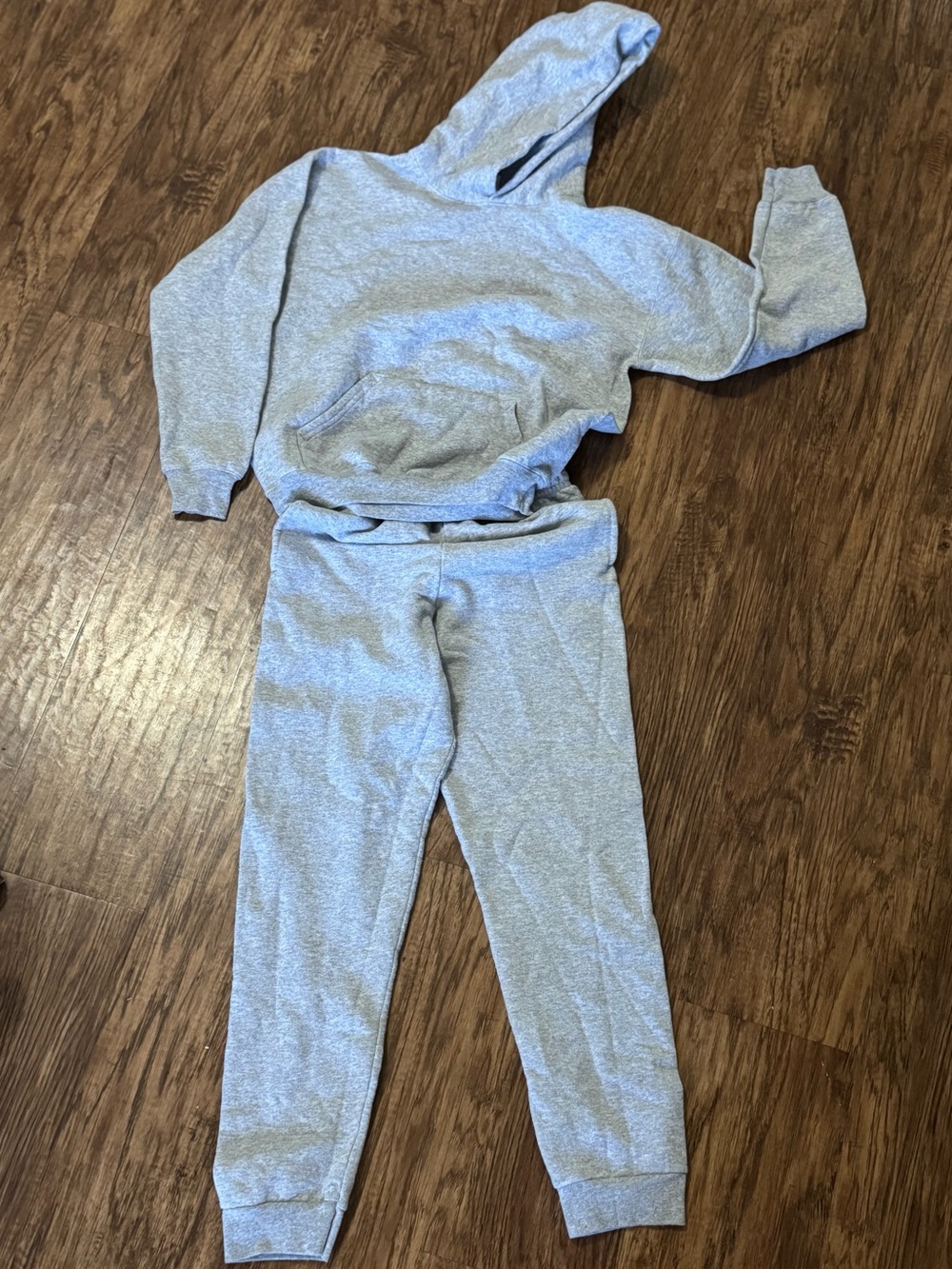 Hanes Light Gray Kids Sweatsuit - hoodie & sweatpants- Cozy